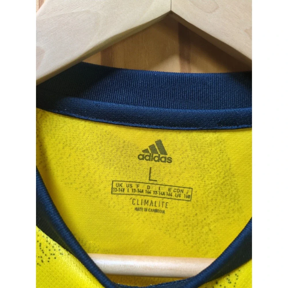 Arsenal Youth Large Premier League Soccer Jersey Adidas Fly Emirates Yellow